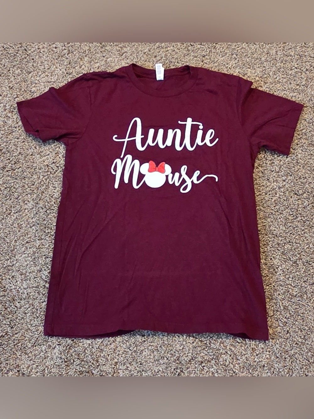 Women’s Size Medium Disney Auntie T Shirt Burgundy